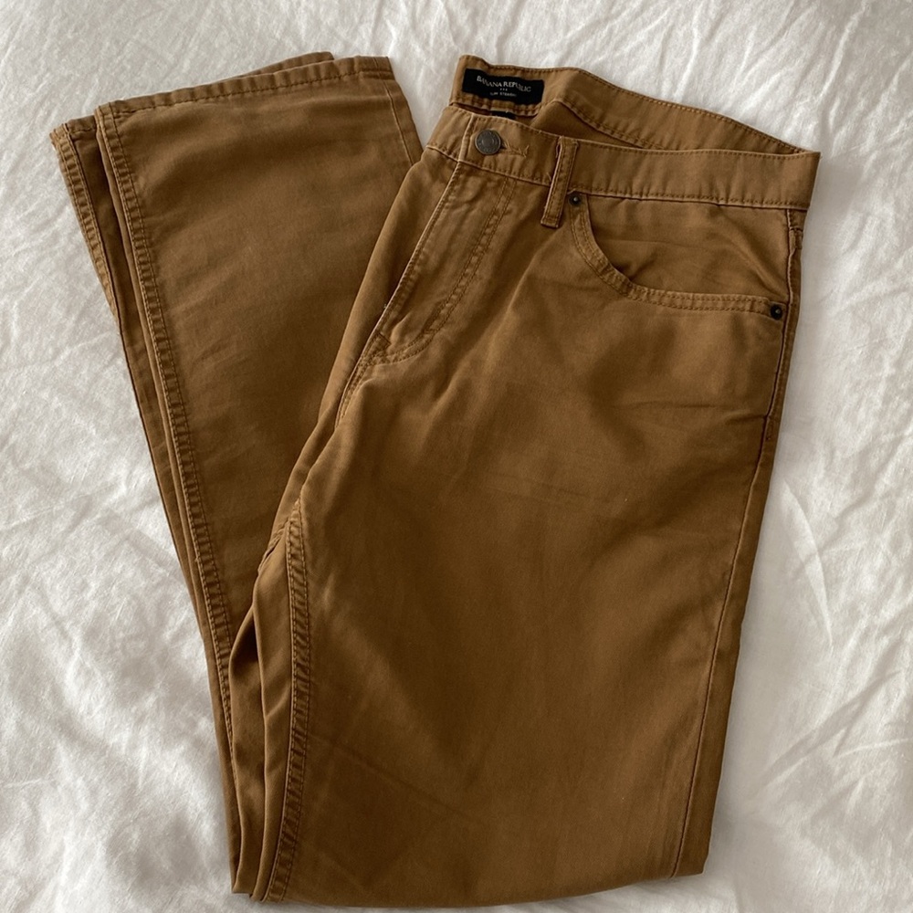 Banana Republic slim straight- men’s tan 34x32